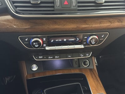 2022 Audi Q5 S line Premium Plus