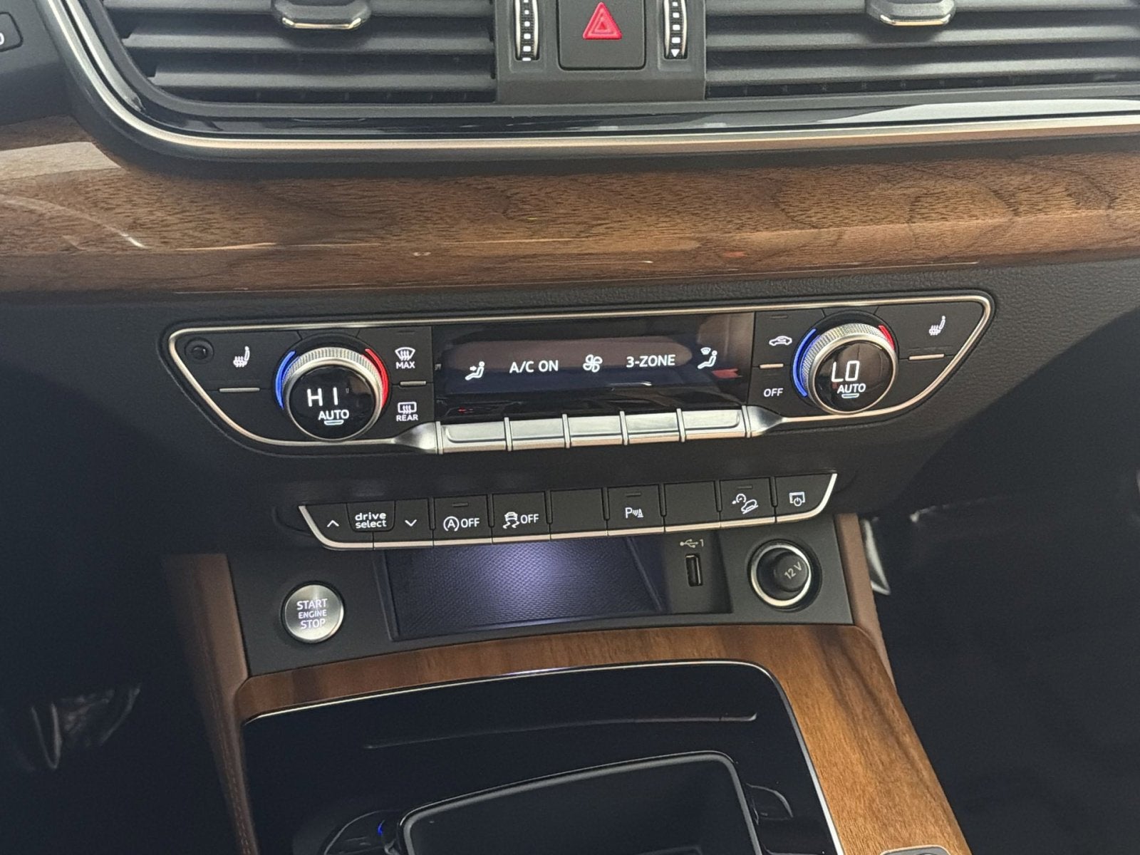 2022 Audi Q5 S line Premium Plus