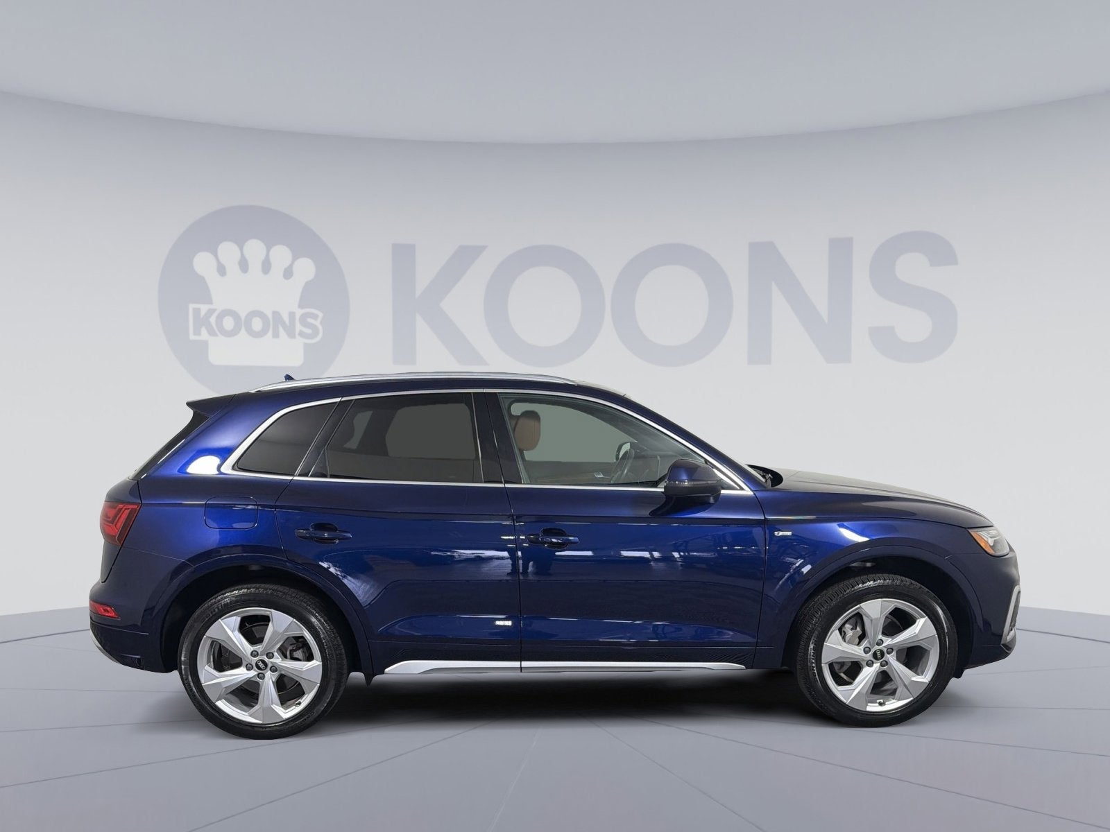 2022 Audi Q5 S line Premium Plus