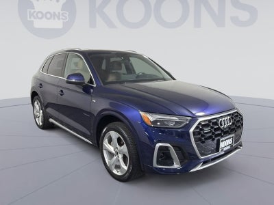2022 Audi Q5 S line Premium Plus