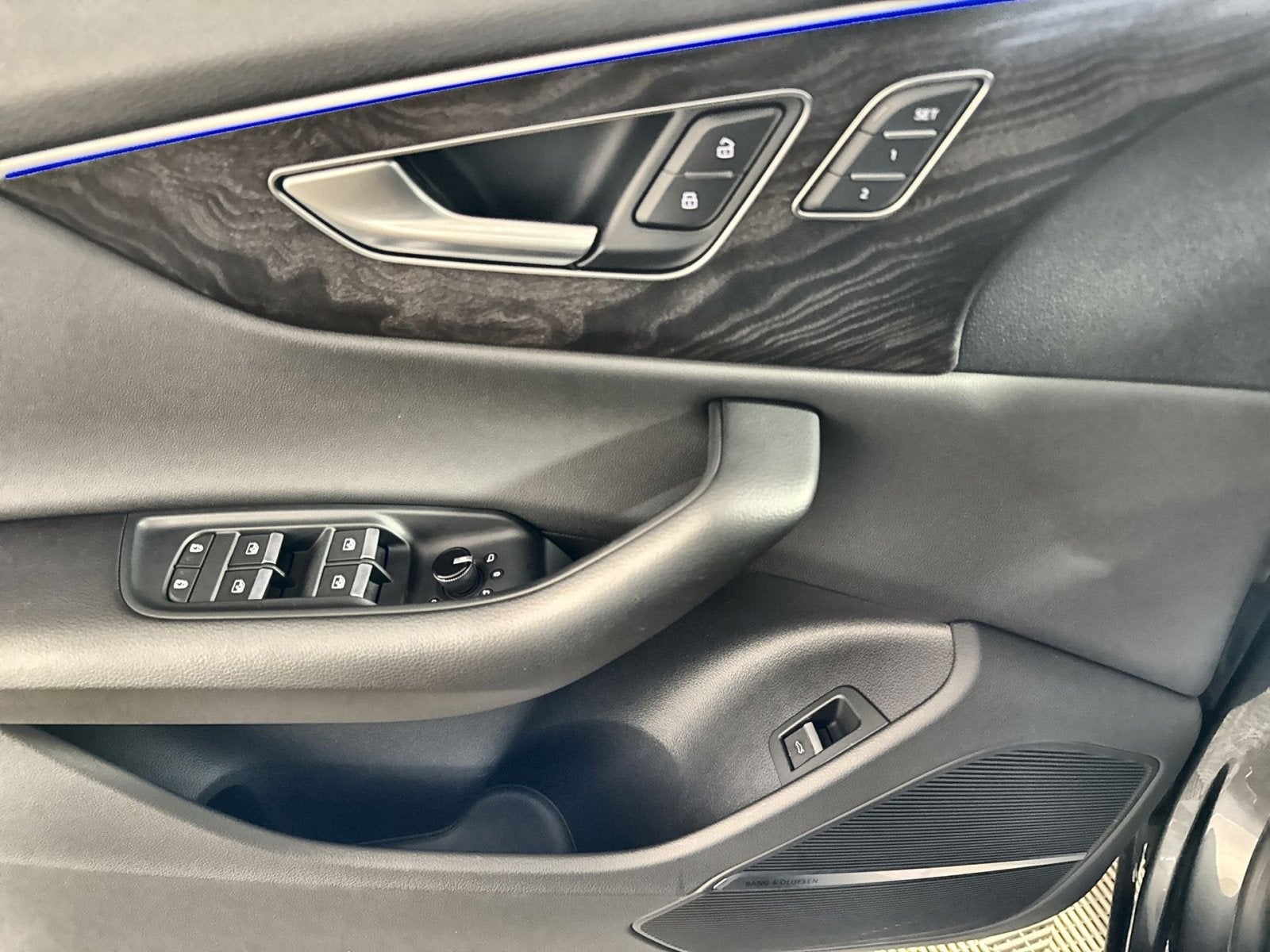 2021 Audi Q8 Premium Plus