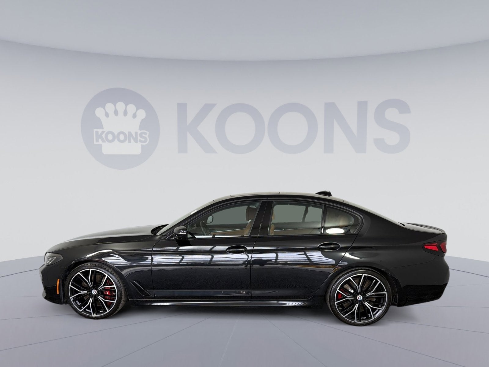 2023 BMW 5 Series M550i xDrive