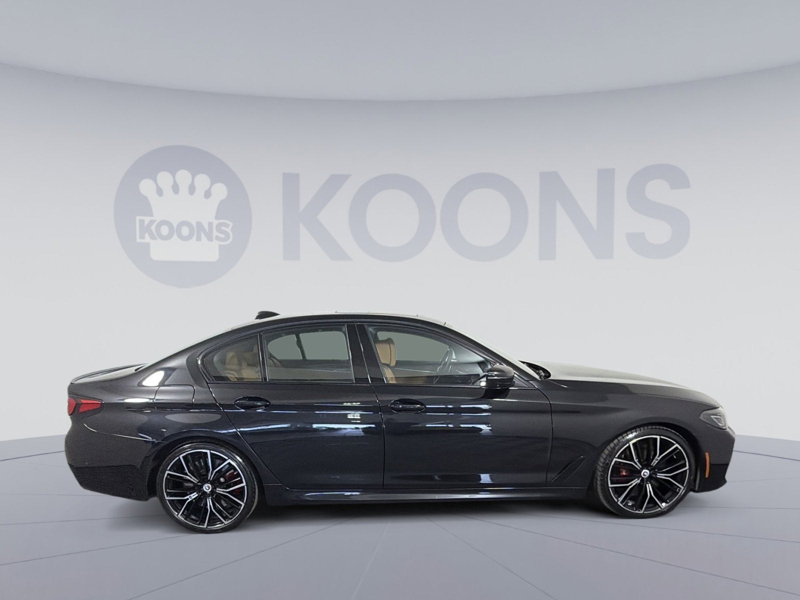 2023 BMW 5 Series M550i xDrive