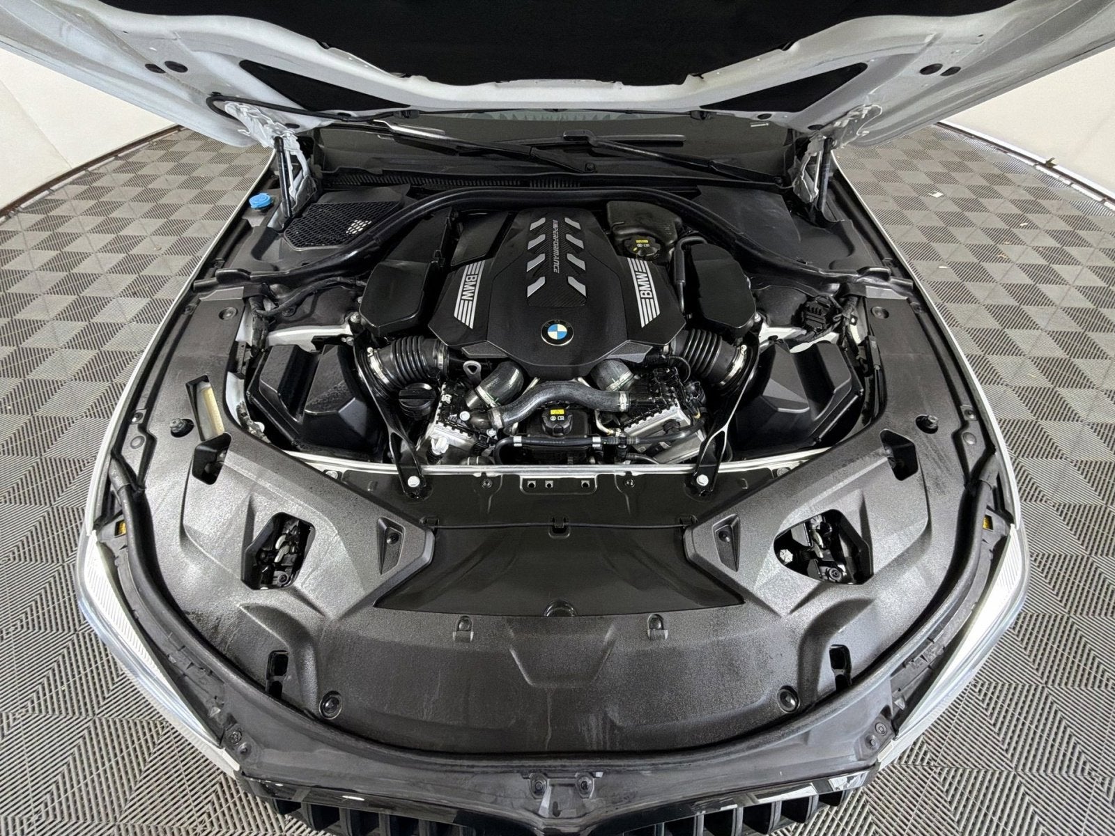 2019 BMW 8 Series M850i xDrive