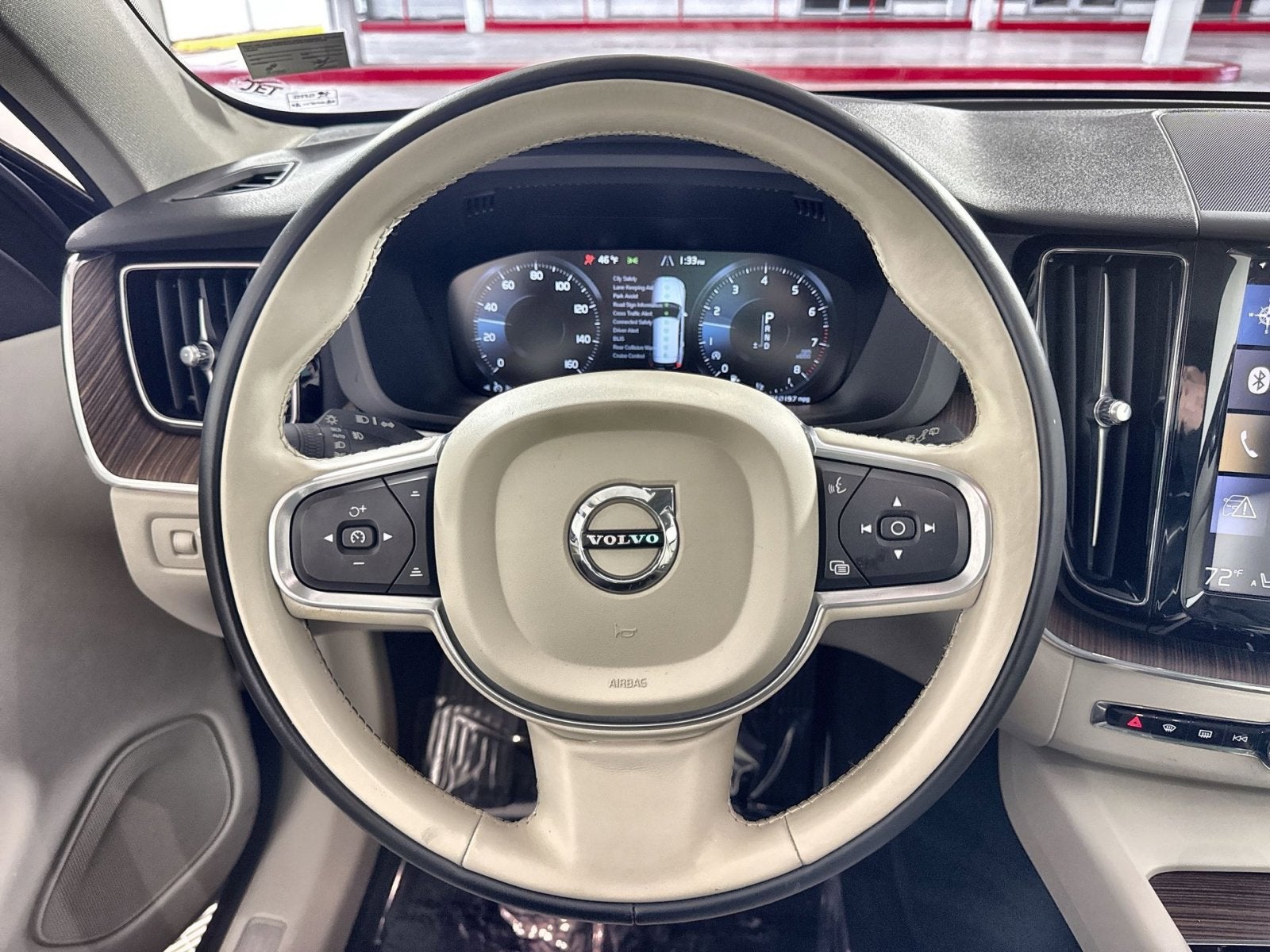 2021 Volvo XC60 Momentum