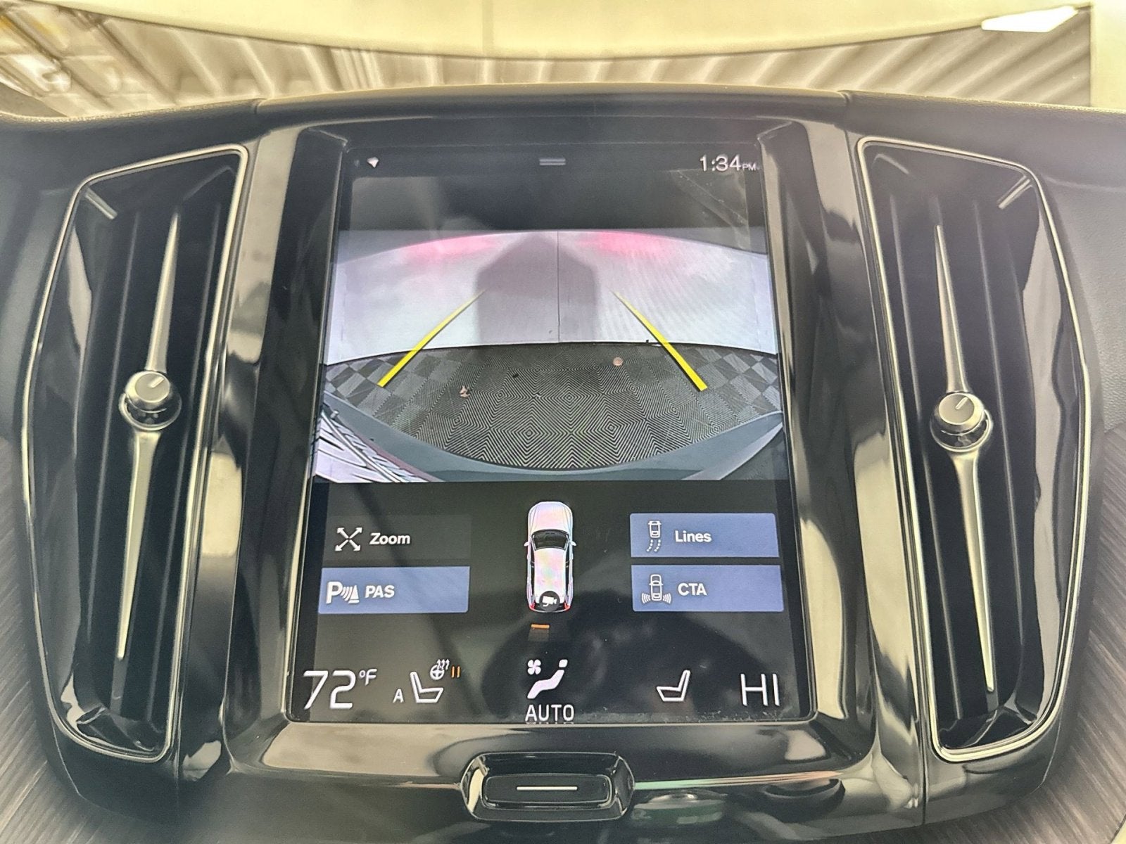 2021 Volvo XC60 Momentum