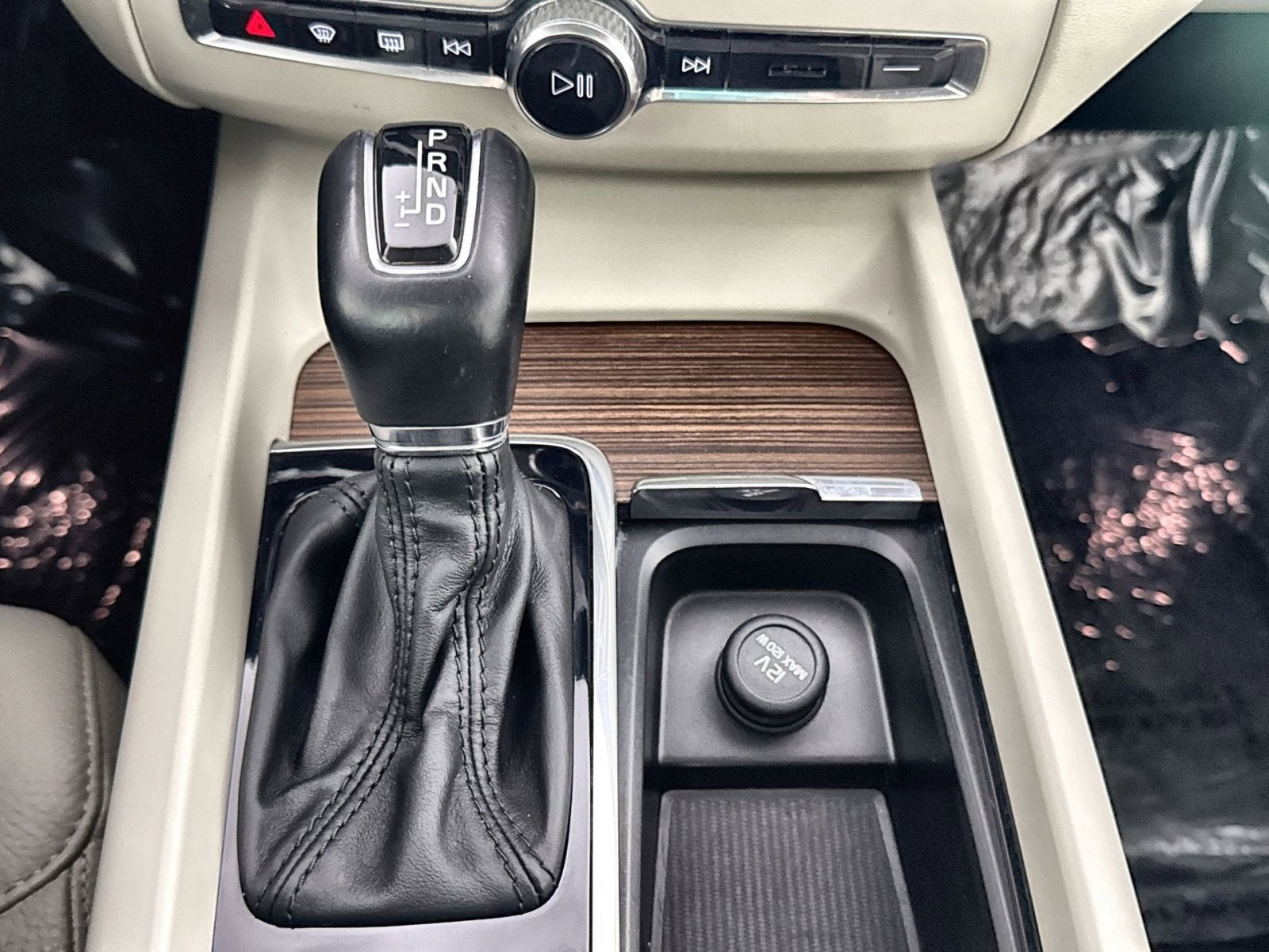 2021 Volvo XC60 Momentum