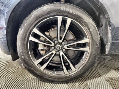 2021 Volvo XC60 Momentum